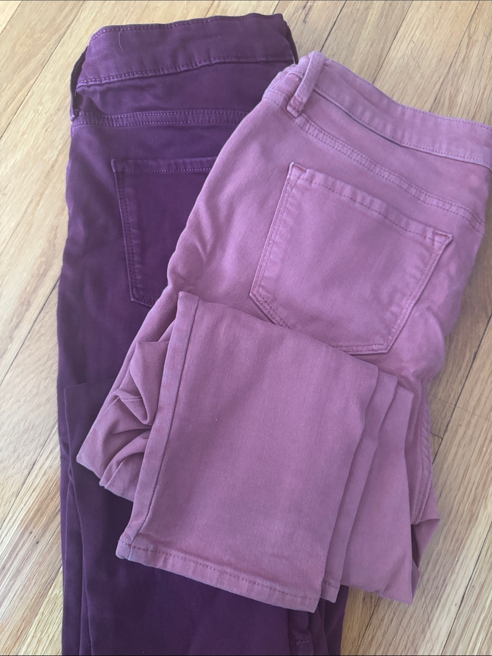 Old Navy Skinny Jeans in Plum & Dusty Rose